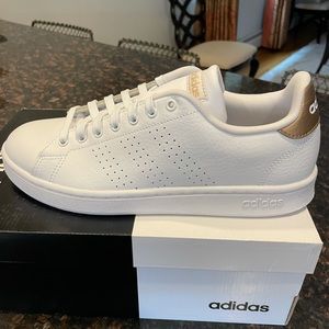 Adidas Women’s Tennis Sneaker